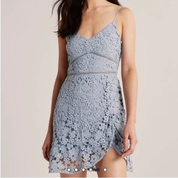 Abercrombie & Fitch Blue Wrap-Front Lace Dress NWT Size Medium - Picture 1 of 14